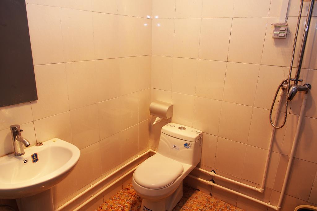 798 International Youth Hostel Цзинань Номер фото